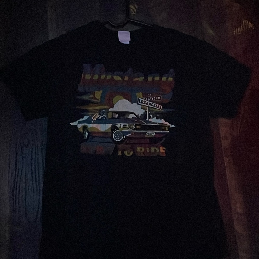 vintage Mustang tee shirt